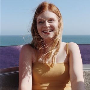 Meet your Posher, Chloe